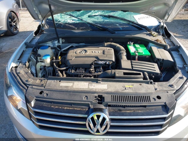 Продаж на аукціоні авто 2015 Volkswagen Passat 1.8t Wolfsburg Edition, vin: 1VWAT7A35FC005843, номер лоту: 45553653