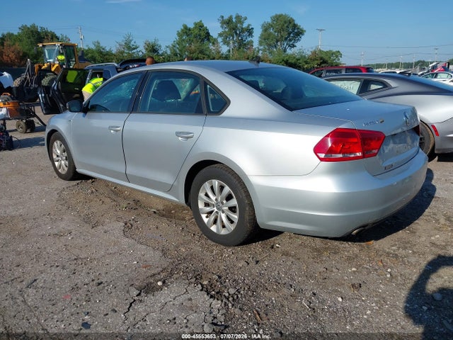 Продаж на аукціоні авто 2015 Volkswagen Passat 1.8t Wolfsburg Edition, vin: 1VWAT7A35FC005843, номер лоту: 45553653