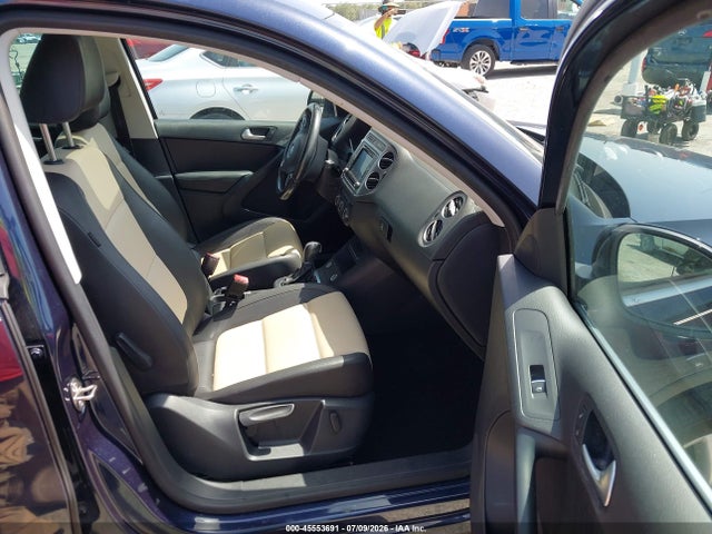 Продажа на аукционе авто 2016 Volkswagen Tiguan Se, vin: WVGAV7AX0GW545046, номер лота: 45553691