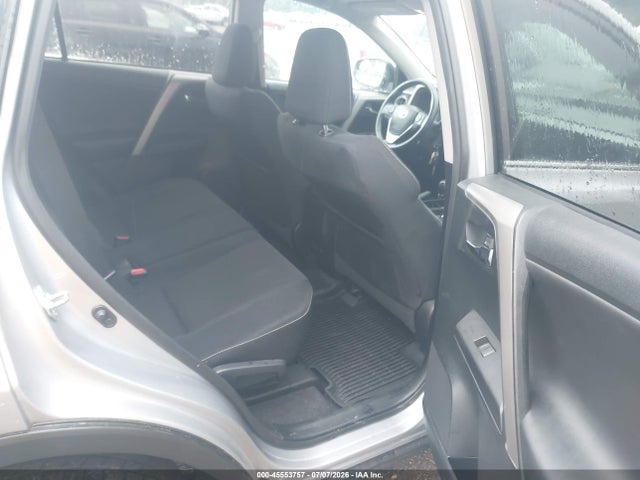 Toyota Rav4 Xle 2017 2T3RFREVXHW591363 Image 8
