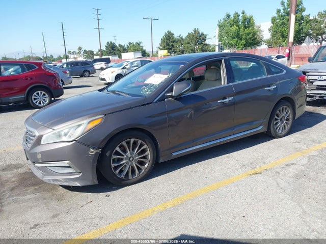 Hyundai Sonata Limited 2015 5NPE34AF1FH178986 Image 2