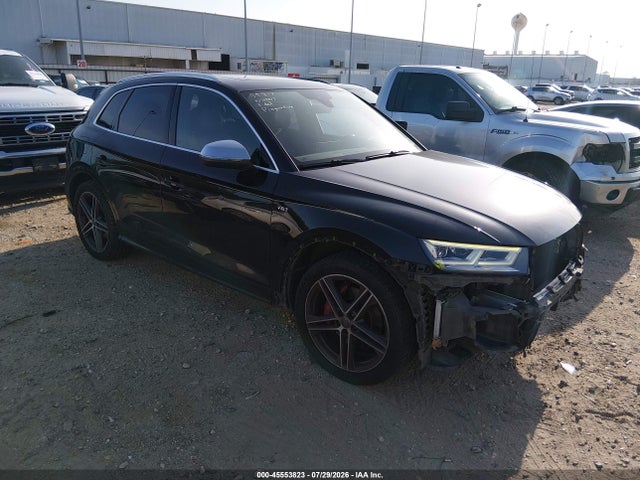 45553823 :رقم المزاد ، WA1C4AFY4J2064028 vin ، 2018 Audi Sq5 3.0t Premium Plus مزاد بيع