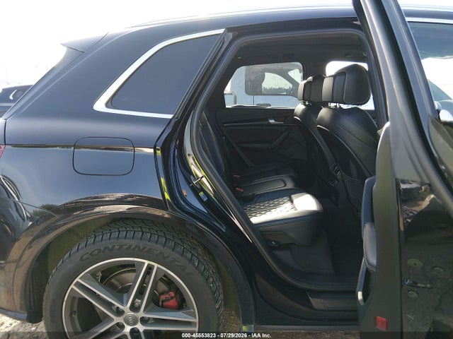 45553823 :رقم المزاد ، WA1C4AFY4J2064028 vin ، 2018 Audi Sq5 3.0t Premium Plus مزاد بيع