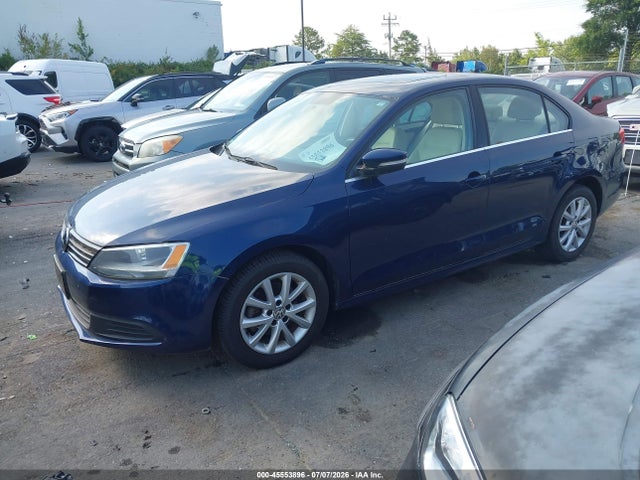 2014 Volkswagen Jetta 1.8t Se მანქანა იყიდება აუქციონზე, vin: 3VWD17AJ6EM275596, აუქციონის ნომერი: 45553896