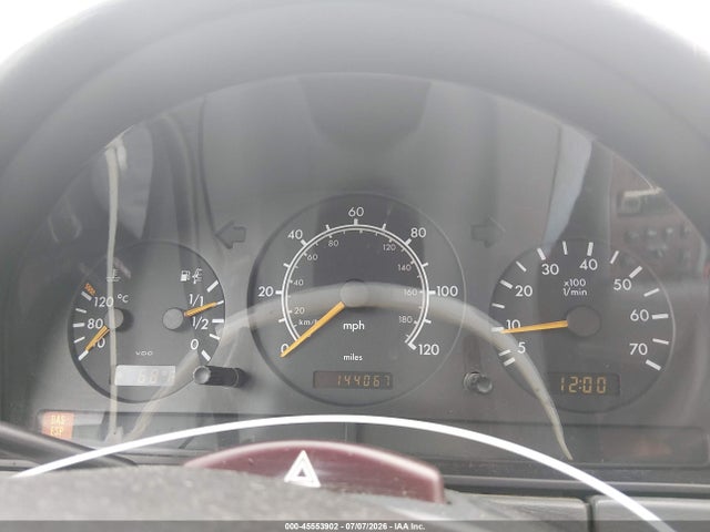 Auction sale of the 1999 Mercedes-benz Ml 320, vin: 4JGAB54E0XA107678, lot number: 45553902