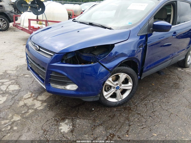 1FMCU9GX3EUB40256 Ford ESCAPE SE