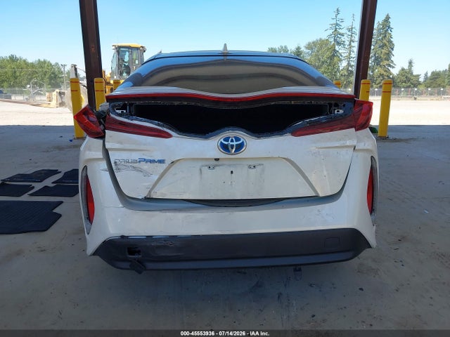 Toyota Prius Prime Premium 2018 JTDKARFP3J3082014 Image 17