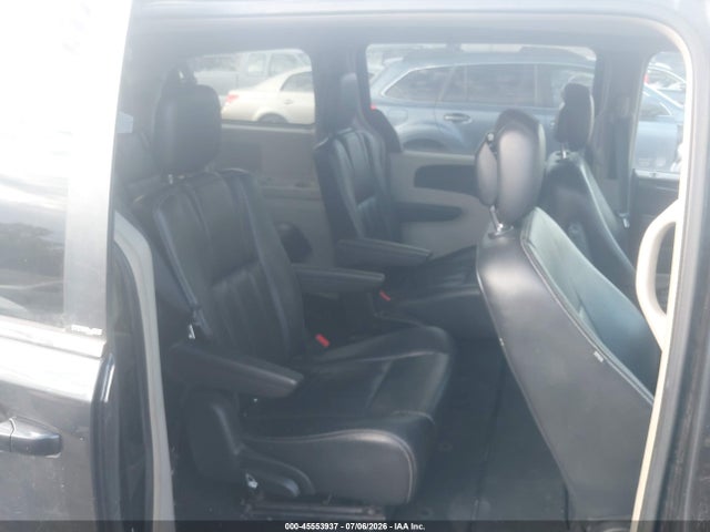 2C4RC1BG0ER123941 Chrysler Town &amp; Country Touring