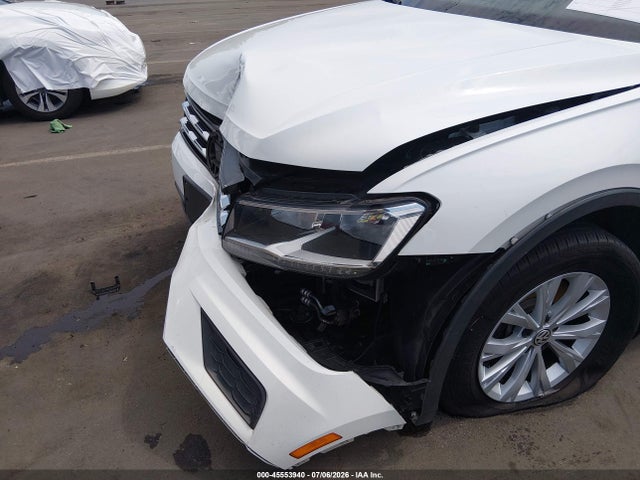 45553940 :رقم المزاد ، 3VV1B7AX1KM139560 vin ، 2019 Volkswagen Tiguan 2.0t S مزاد بيع