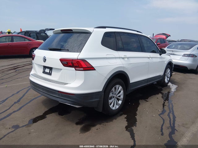 45553940 :رقم المزاد ، 3VV1B7AX1KM139560 vin ، 2019 Volkswagen Tiguan 2.0t S مزاد بيع