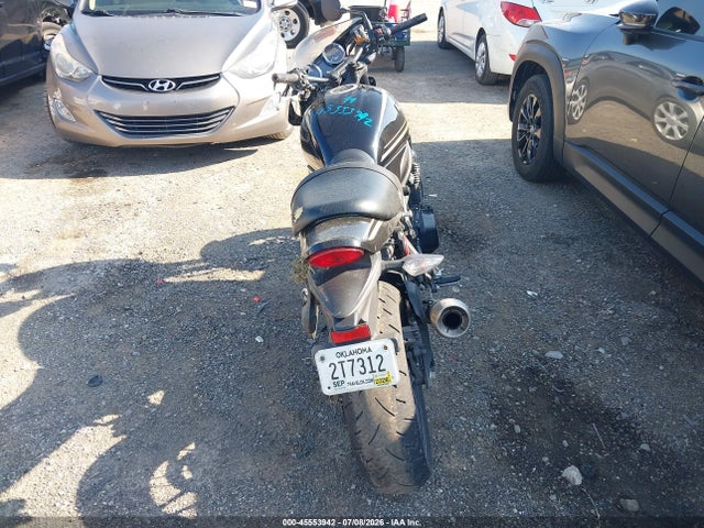 Kawasaki ZR900 2023 JKAZR2E15PA012492 Image 6