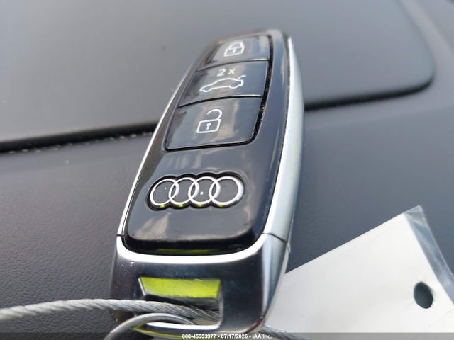 2021 Audi Q8 Prestige 55 Tfsi Quattro Tiptronic მანქანა იყიდება აუქციონზე, vin: WA1FVAF10MD035759, აუქციონის ნომერი: 45553977