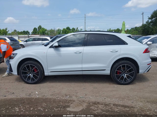2021 Audi Q8 Prestige 55 Tfsi Quattro Tiptronic მანქანა იყიდება აუქციონზე, vin: WA1FVAF10MD035759, აუქციონის ნომერი: 45553977
