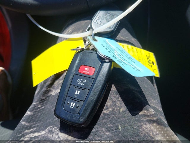 2T3P1RFV9RW486111 Toyota Rav4 Xle