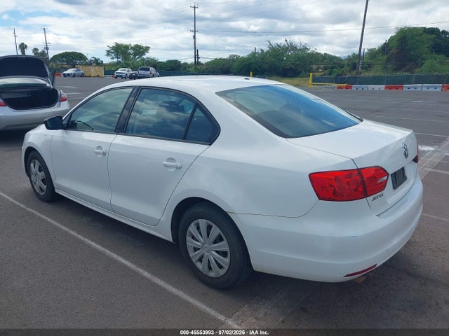 2013 Volkswagen Jetta 2.0l S მანქანა იყიდება აუქციონზე, vin: 3VW2K7AJ0DM384879, აუქციონის ნომერი: 45553993