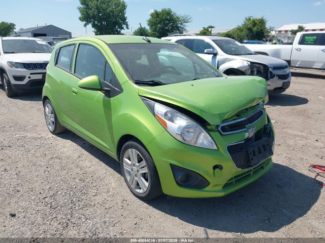 Chevrolet Spark 1lt Auto 2014 KL8CD6S94EC580027 головне зображення