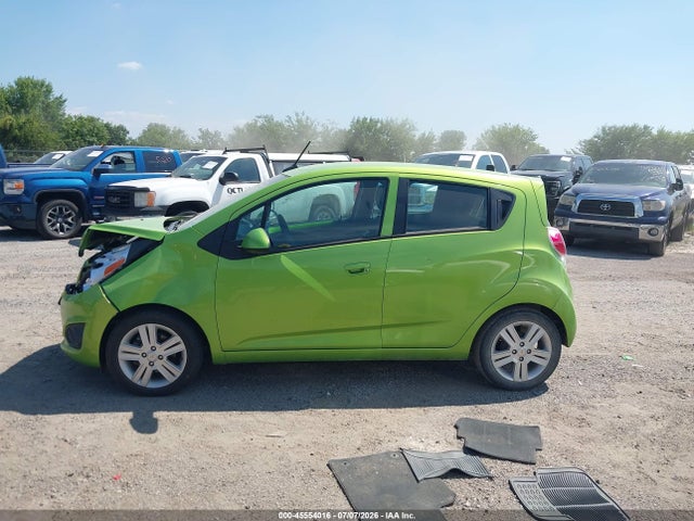 Chevrolet Spark 1lt Auto 2014 KL8CD6S94EC580027 Image 14