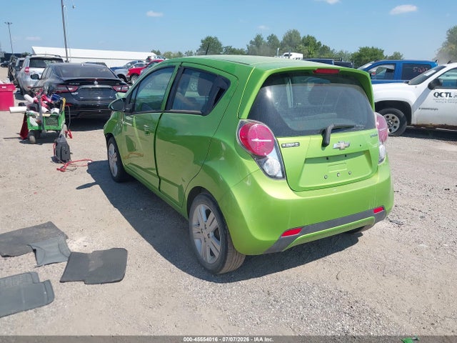Chevrolet Spark 1lt Auto 2014 KL8CD6S94EC580027 Image 3