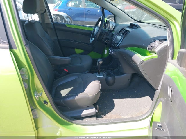 Chevrolet Spark 1lt Auto 2014 KL8CD6S94EC580027 Image 5