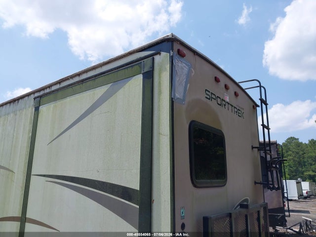 Aukcja sprzedaży 2017 Sporttrek Travel Trailer Model # 327vik, vin: 4EZT13225H8077369, numer aukcji: 45554065