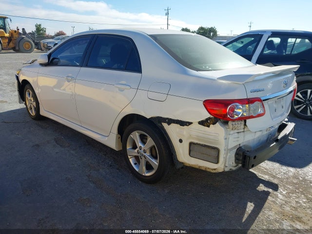 45554069 :رقم المزاد ، 2T1BU4EE3DC944282 vin ، 2013 Toyota Corolla S مزاد بيع
