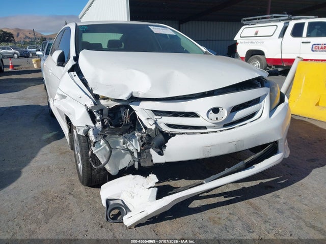 45554069 :رقم المزاد ، 2T1BU4EE3DC944282 vin ، 2013 Toyota Corolla S مزاد بيع