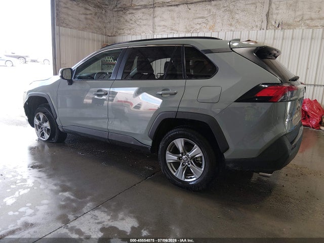 Toyota Rav4 Xle 2023 2T3W1RFV0PW264842 Image 3