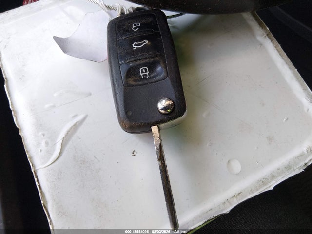 Aukcja sprzedaży 2016 Volkswagen Beetle 1.8t S, vin: 3VWF17AT1GM630168, numer aukcji: 45554095