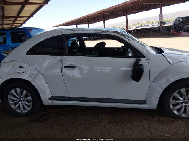 Aukcja sprzedaży 2016 Volkswagen Beetle 1.8t S, vin: 3VWF17AT1GM630168, numer aukcji: 45554095