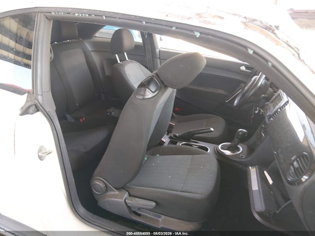 Aukcja sprzedaży 2016 Volkswagen Beetle 1.8t S, vin: 3VWF17AT1GM630168, numer aukcji: 45554095