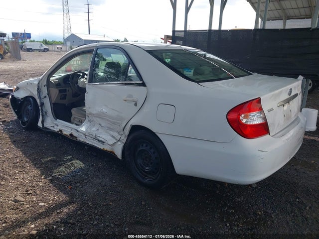 45554112 :رقم المزاد ، 4T1BE32K23U226012 vin ، 2003 Toyota Camry Le مزاد بيع