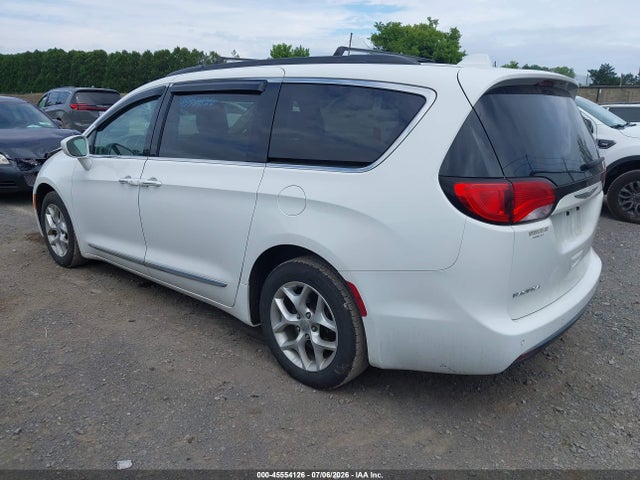 Aukcja sprzedaży 2017 Chrysler Pacifica Touring-l, vin: 2C4RC1BG3HR784898, numer aukcji: 45554126