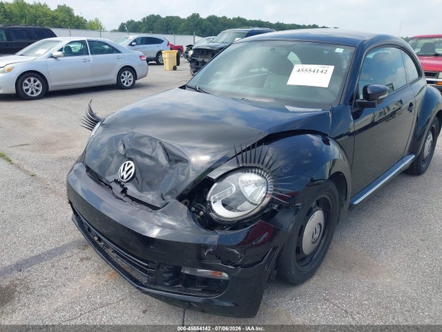 Продаж на аукціоні авто 2015 Volkswagen Beetle 1.8t Classic, vin: 3VWF17AT9FM616534, номер лоту: 45554142