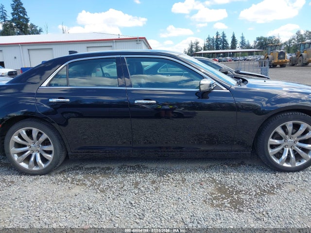 Chrysler 300 Limited 2018 2C3CCAEG4JH243442 Image 13