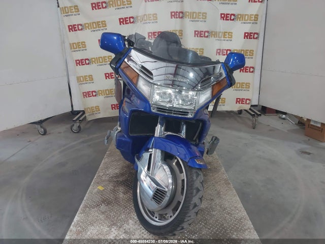 45554230 :رقم المزاد ، 1HFSC2201TA802053 vin ، 1996 Honda Gl1500 A/2 مزاد بيع
