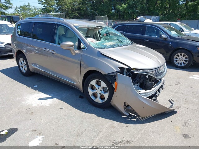 Aukcja sprzedaży 2017 Chrysler Pacifica Touring-l Plus, vin: 2C4RC1EG4HR771136, numer aukcji: 45554239