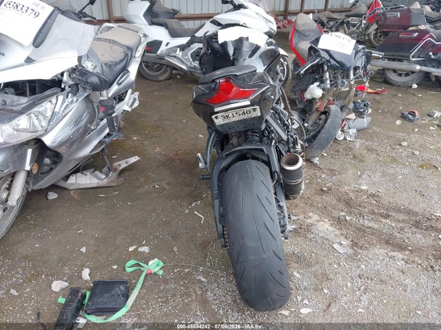 Kawasaki ZX1002 2020 JKBZXVE19LA004957 Image 6