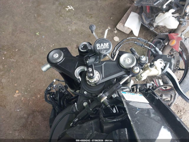 Kawasaki ZX1002 2020 JKBZXVE19LA004957 Image 7
