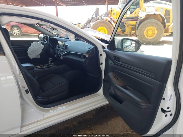 1N4BL4BV2PN337661 Nissan Altima S Fwd
