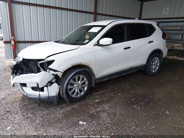 Nissan ROGUE S 2018 KNMAT2MT8JP578092 Image 2