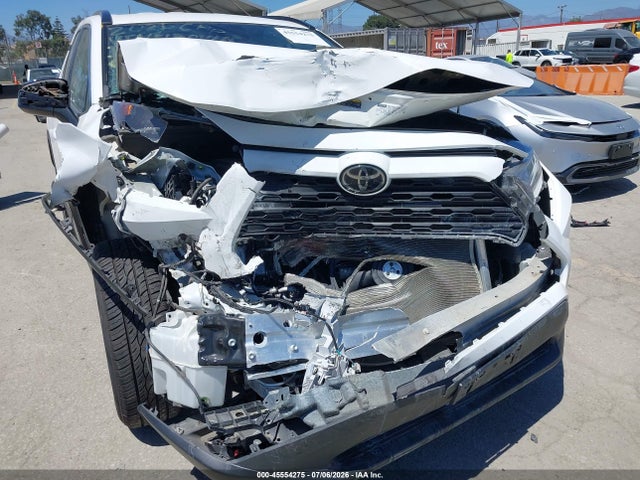 2T3H1RFV6MC130410 Toyota RAV4 LE