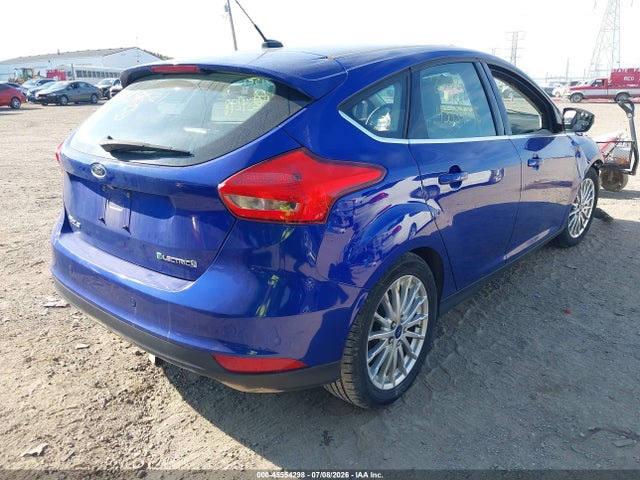 Ford FOCUS ELECTRIC 2015 1FADP3R49FL231321 Image 4