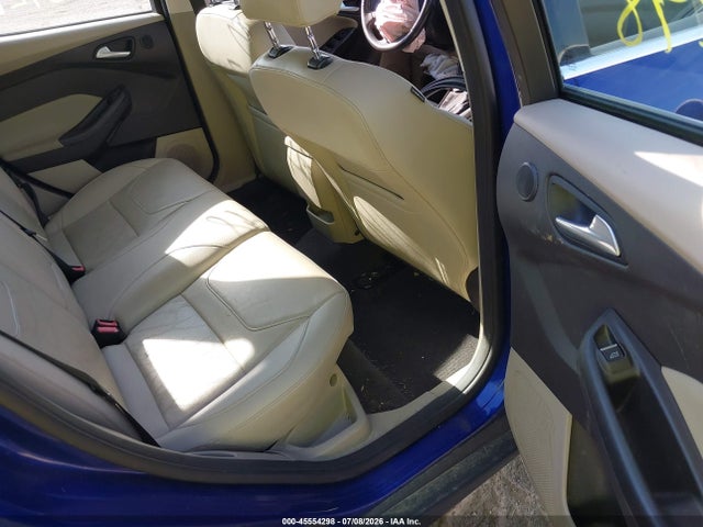 Ford FOCUS ELECTRIC 2015 1FADP3R49FL231321 Image 8