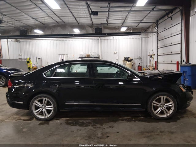 Продажа на аукционе авто 2015 Volkswagen Passat 1.8t Sel Premium, vin: 1VWCS7A30FC123326, номер лота: 45554307