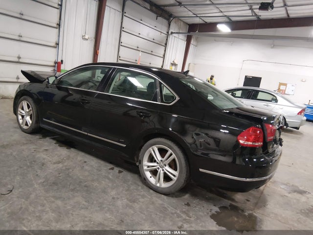Продажа на аукционе авто 2015 Volkswagen Passat 1.8t Sel Premium, vin: 1VWCS7A30FC123326, номер лота: 45554307