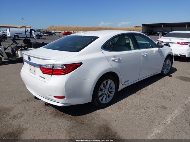 JTHBW1GG8E2074177 Lexus ES 300H