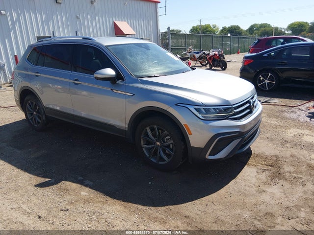 2022 Volkswagen Tiguan 2.0t Se მანქანა იყიდება აუქციონზე, vin: 3VV3B7AX9NM173310, აუქციონის ნომერი: 45554330