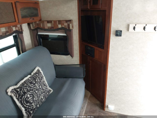 Продаж на аукціоні авто 2013 Forest River Tracer 3200bht, vin: 5ZT2TRXB8DB504235, номер лоту: 45554342