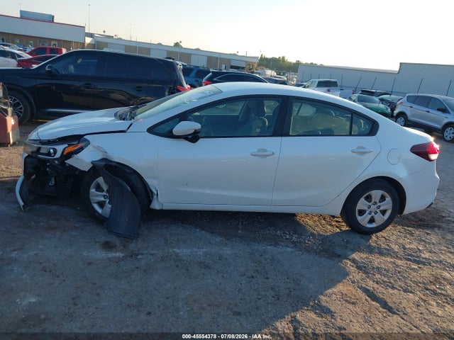Aukcja sprzedaży 2018 Kia Forte Lx, vin: 3KPFL4A74JE259653, numer aukcji: 45554378