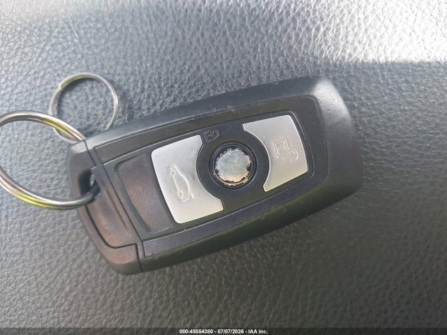Продажа на аукционе авто 2015 Bmw 328i, vin: WBA3A5G51FNS88211, номер лота: 45554380